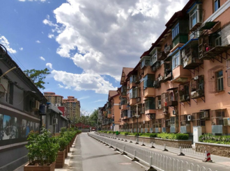 北京龙潭街道工委书记杜娟 “问诊”老城区 向“脏乱差”开刀