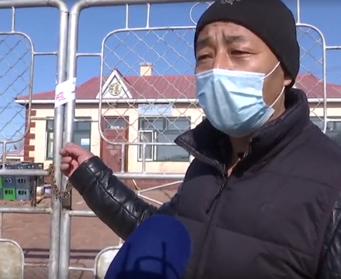 守土尽责备战一线 筑牢村屯安全“防疫墙”