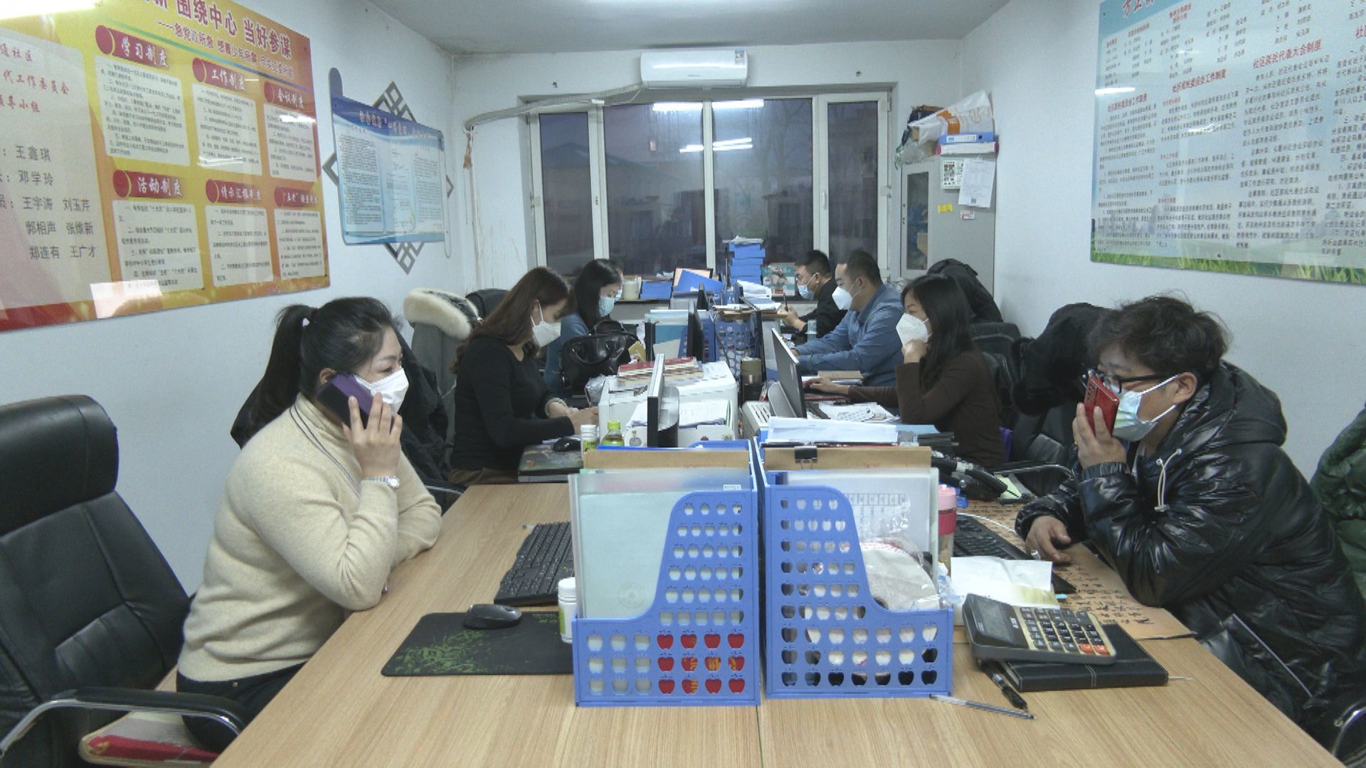 致敬奔忙在疫情防控一线的工作者【走基层】