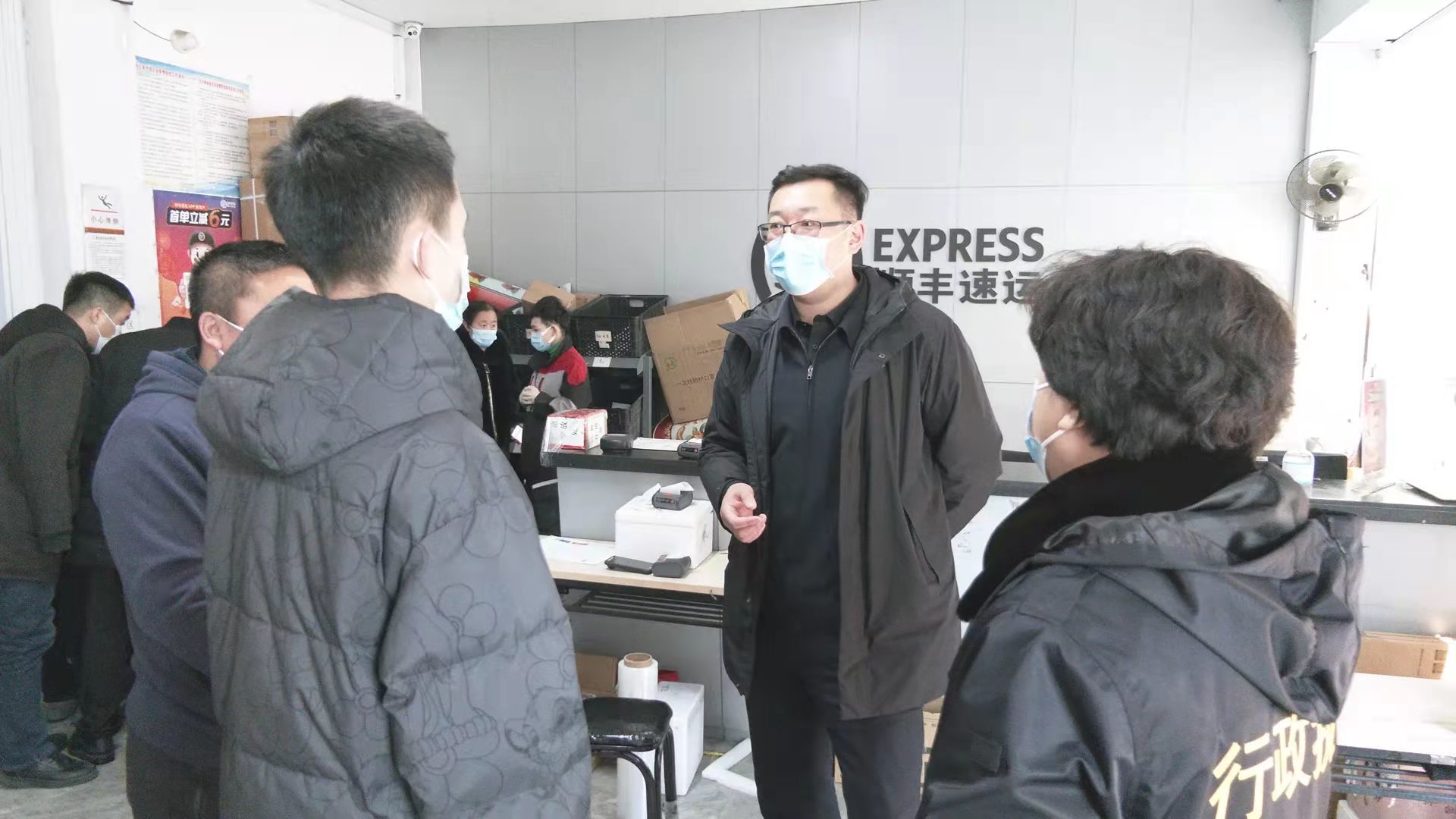 张声雷检查指导疫情防控工作