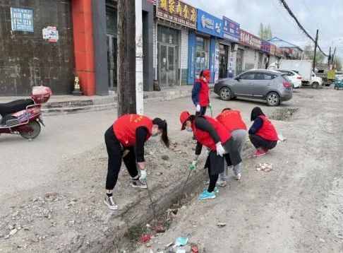 我们的新时代 | 四马架镇常态化开展垃圾清理整治活动
