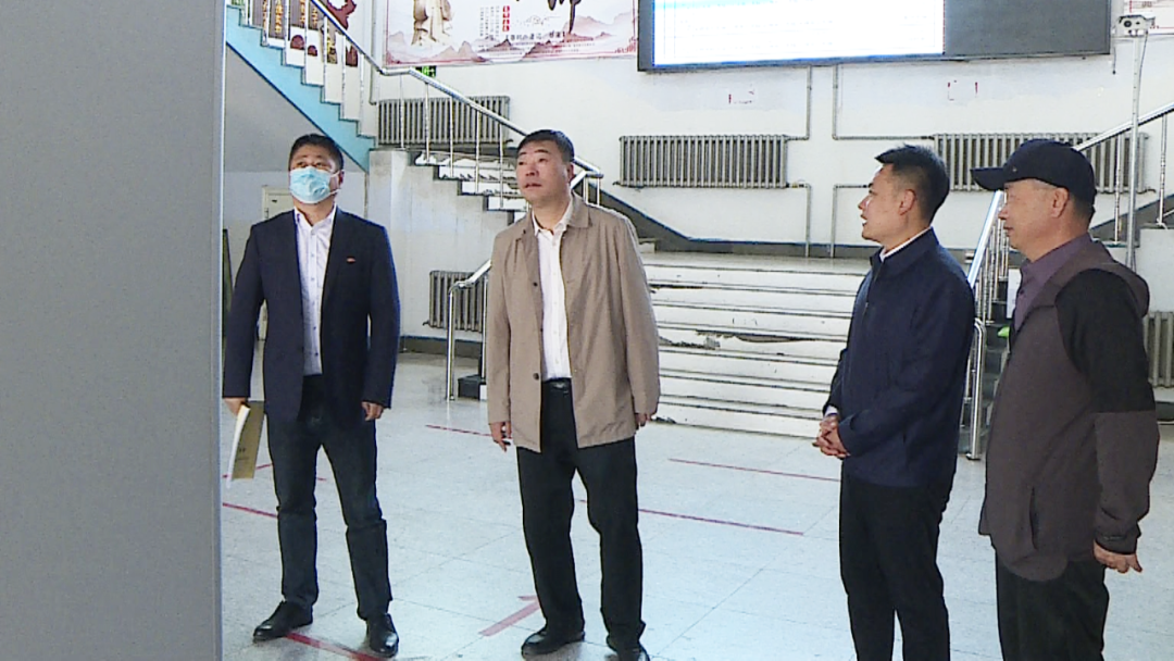 孙吴县政府主要领导深入第一中学督导检查高考考点准备工作