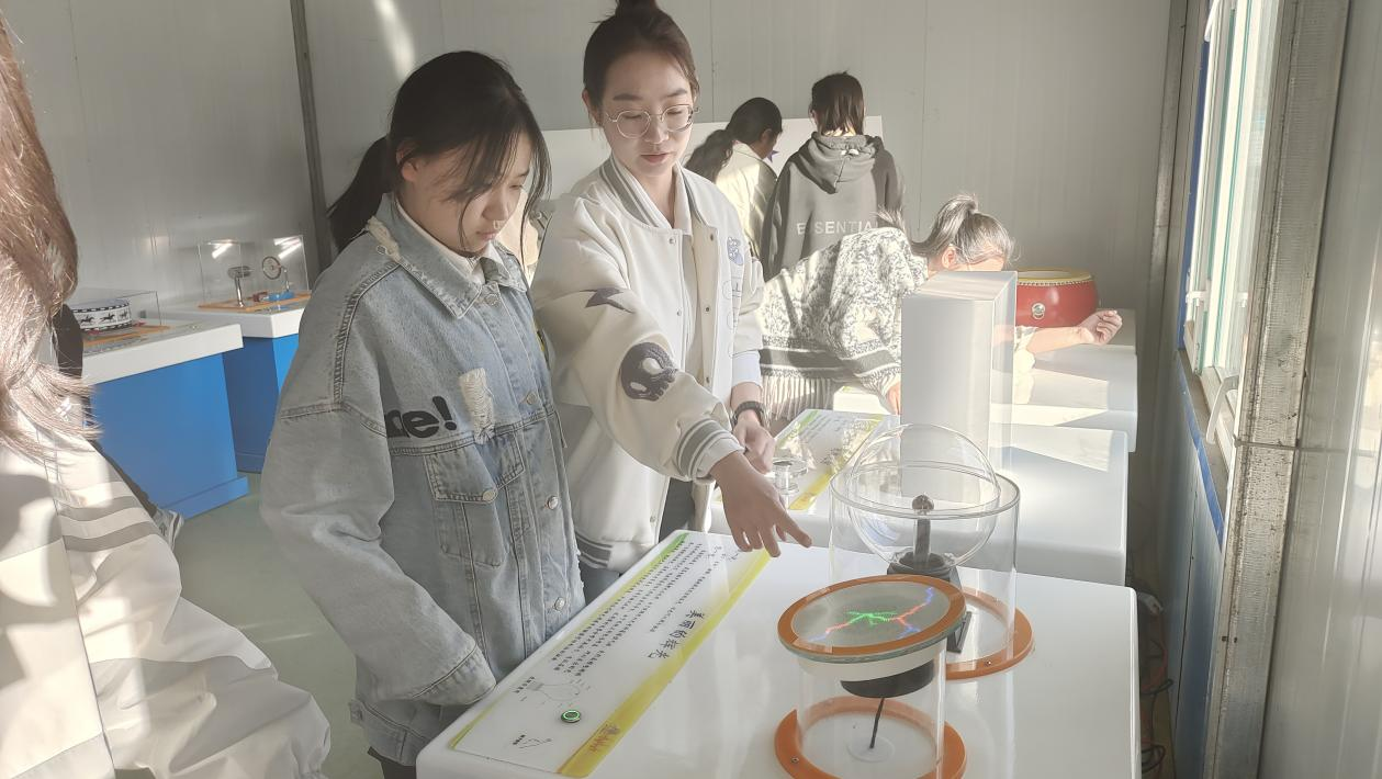 浓桥镇中学开展“读经典 我思考 ”主题读书活动
