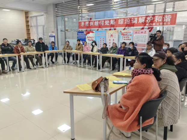 林口镇携手县综治中心开展综治服务宣传活动